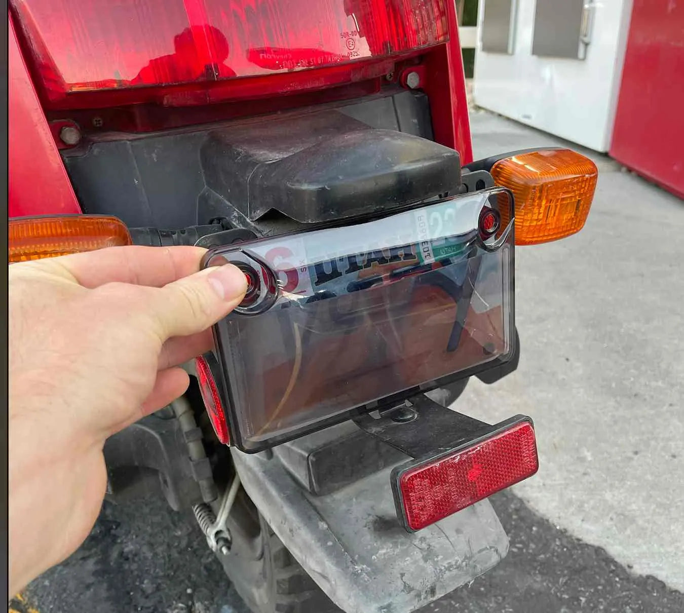 Licence_privacy_plate.webp